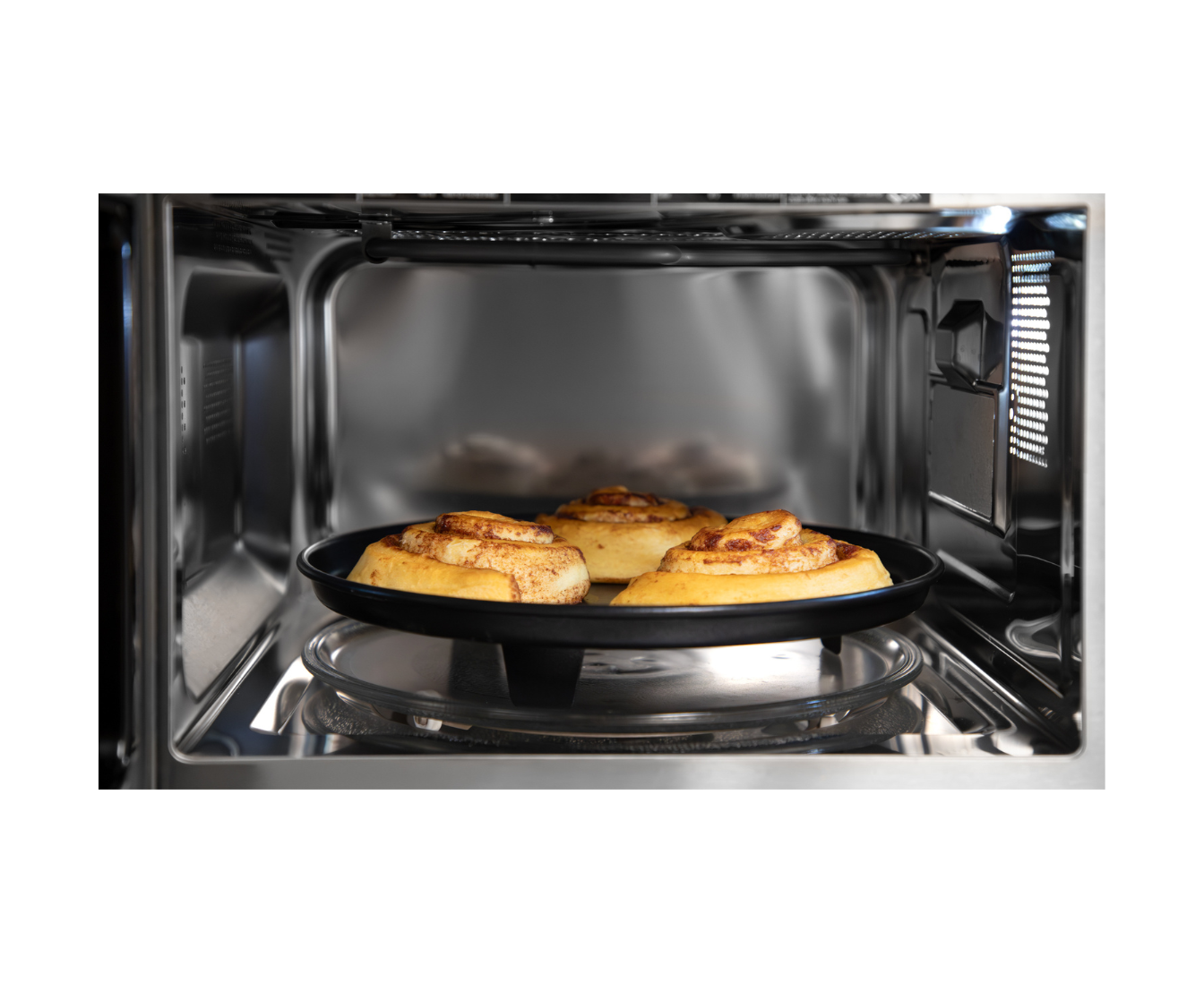 microwave showing the baking feature