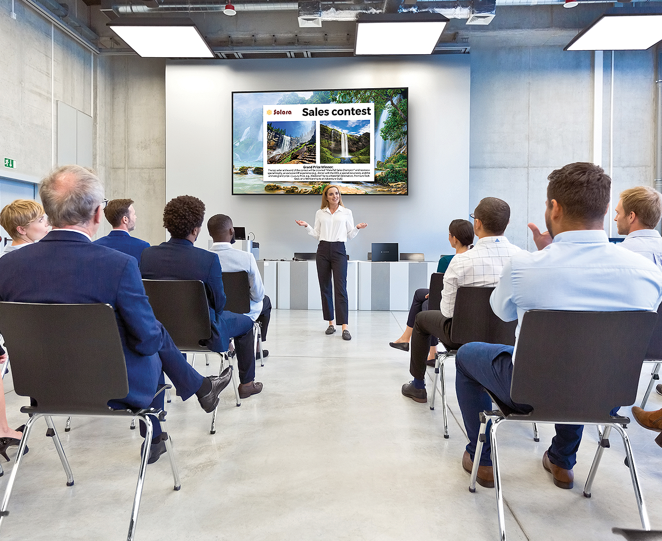 98-inch 4k UHD Commercial Digital Signage Display (PN-ME982)